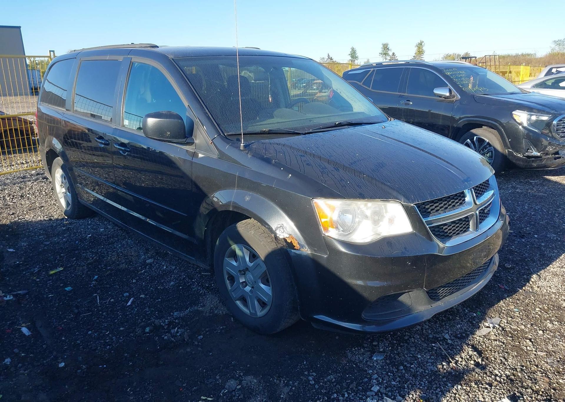 2012 DODGE GRAND CARAVAN SE