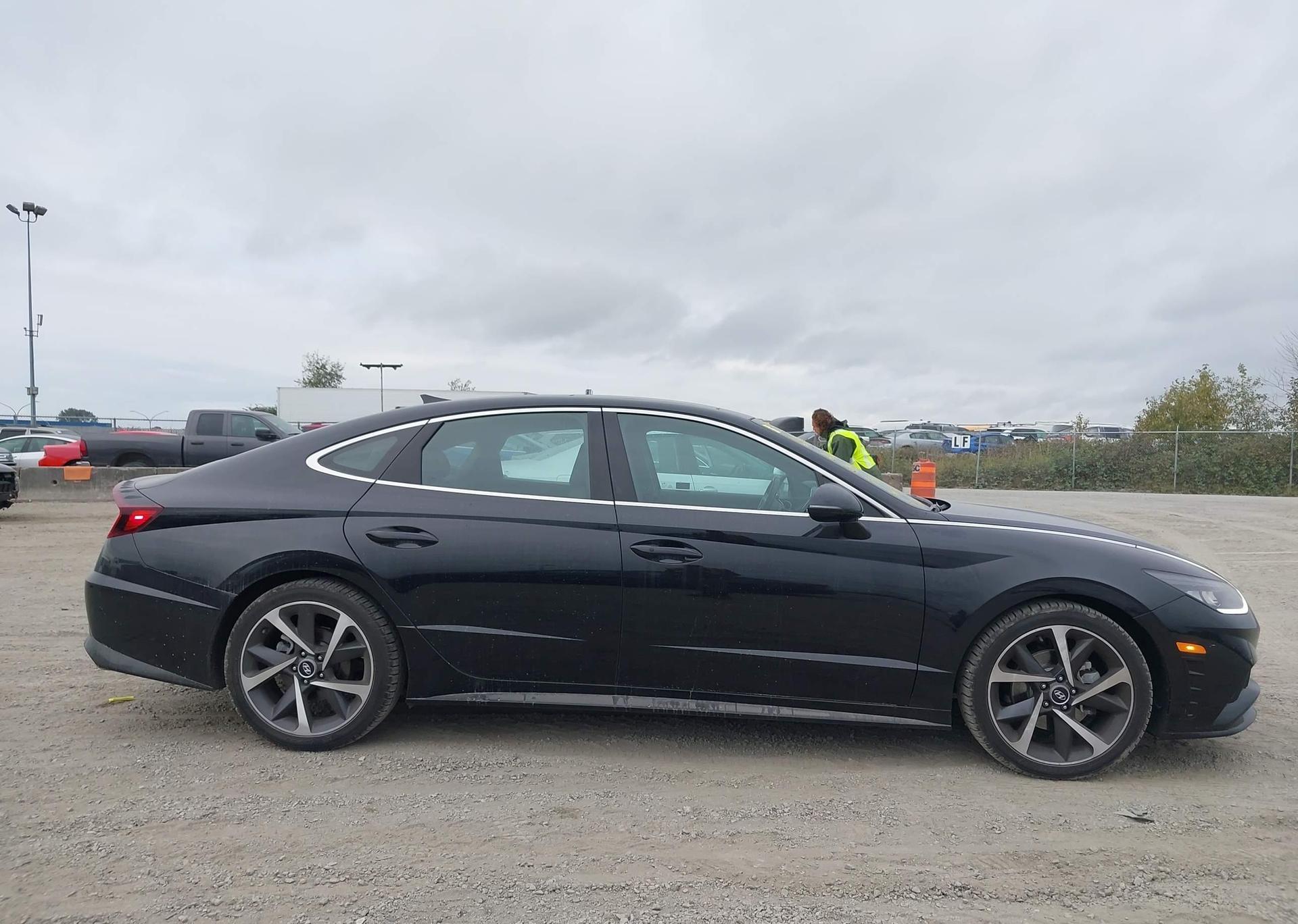 2022 HYUNDAI SONATA SEL PLUS