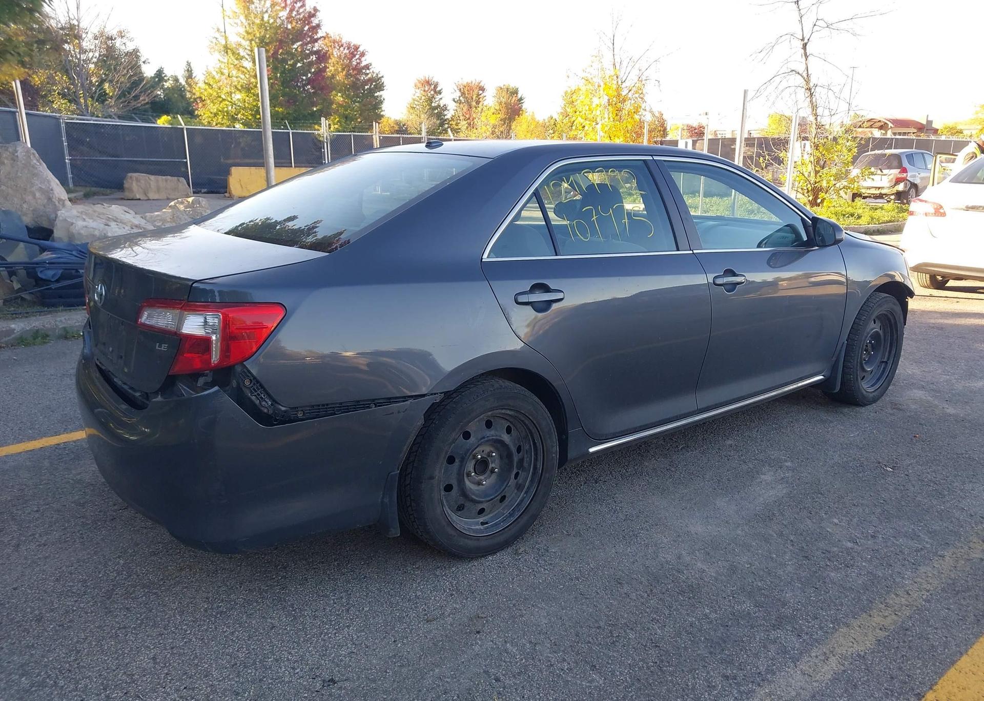 2012 TOYOTA CAMRY LE
