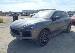 2019 PORSCHE CAYENNE