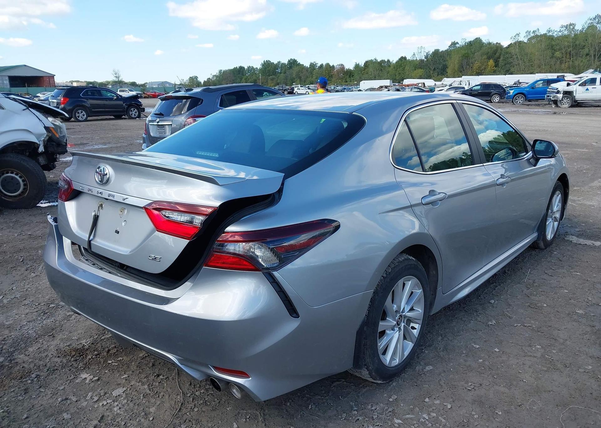 2024 TOYOTA CAMRY SE NIGHT SHADE