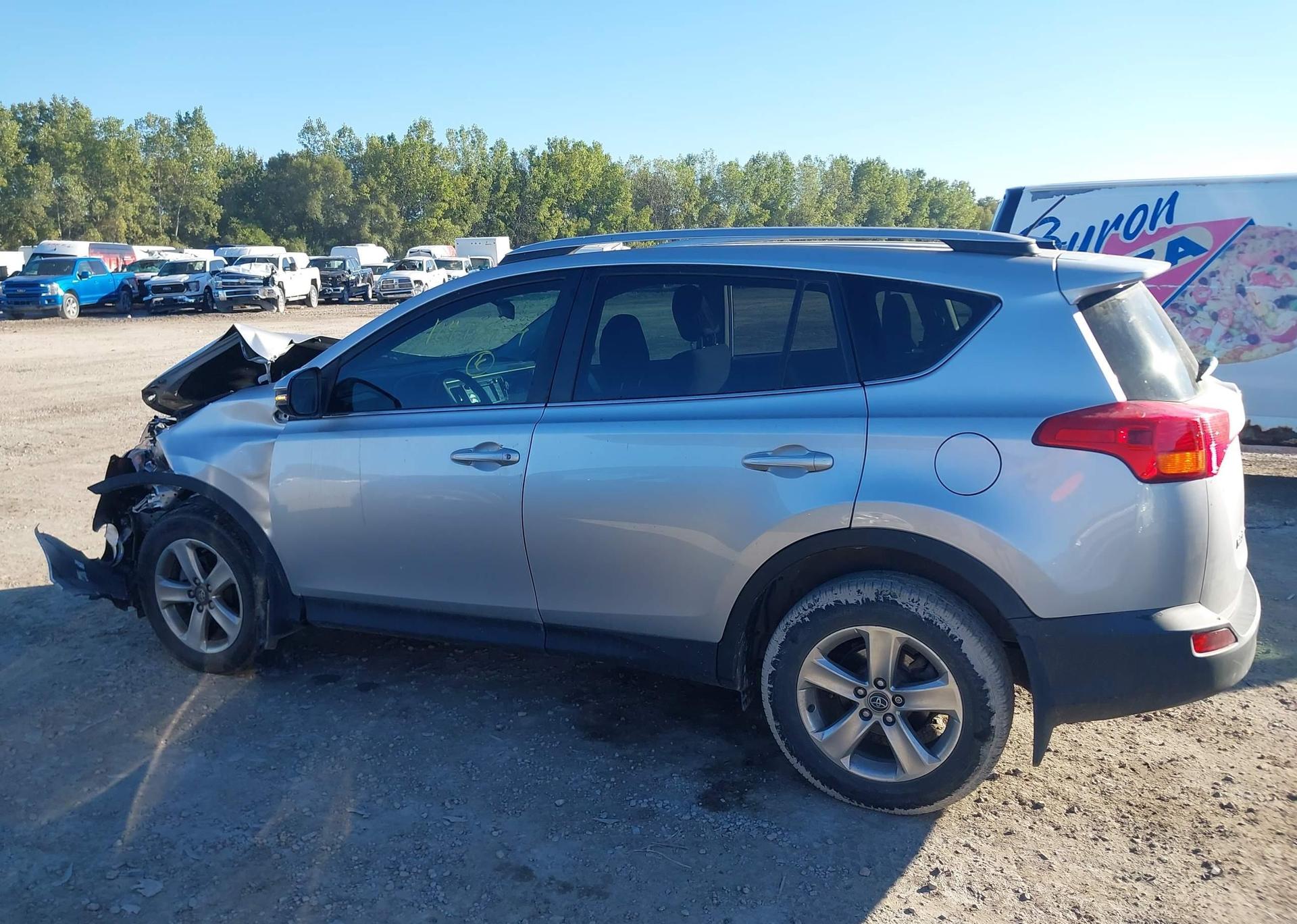 2015 TOYOTA RAV4 XLE