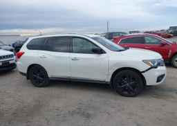 2017 NISSAN PATHFINDER PLATINUM