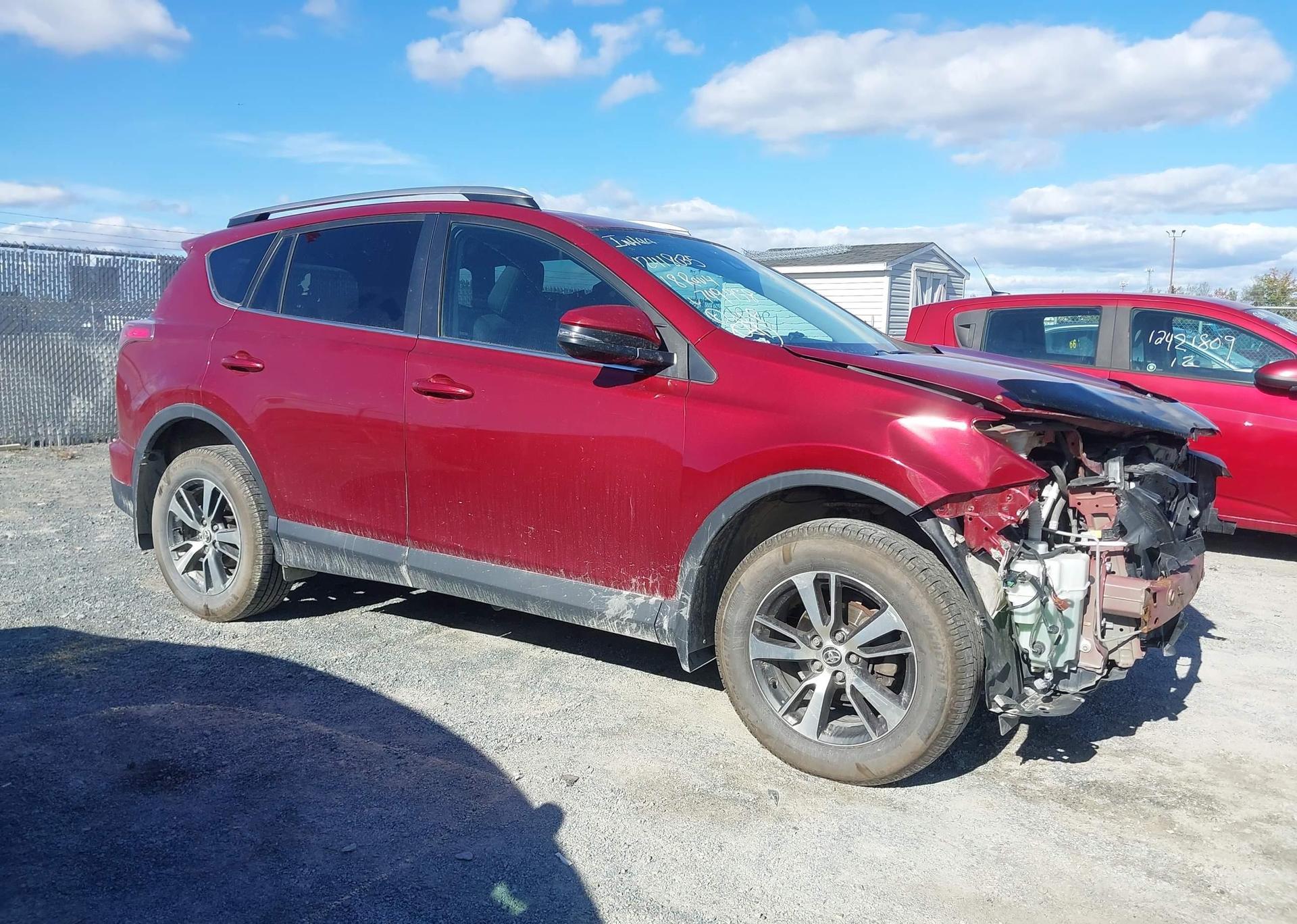 2018 TOYOTA RAV4 LE
