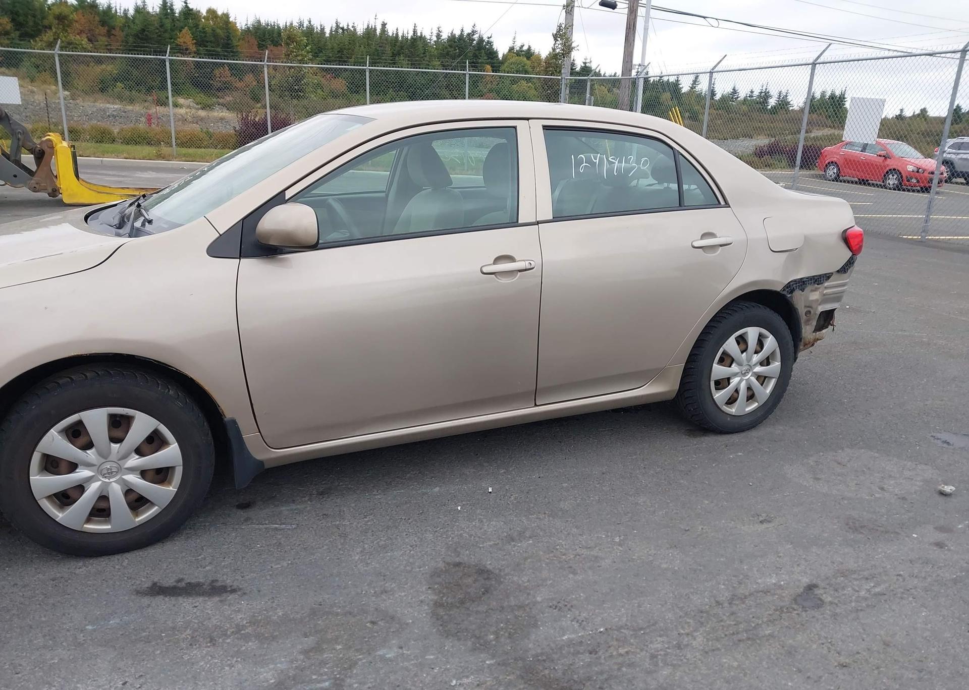 2010 TOYOTA COROLLA CE