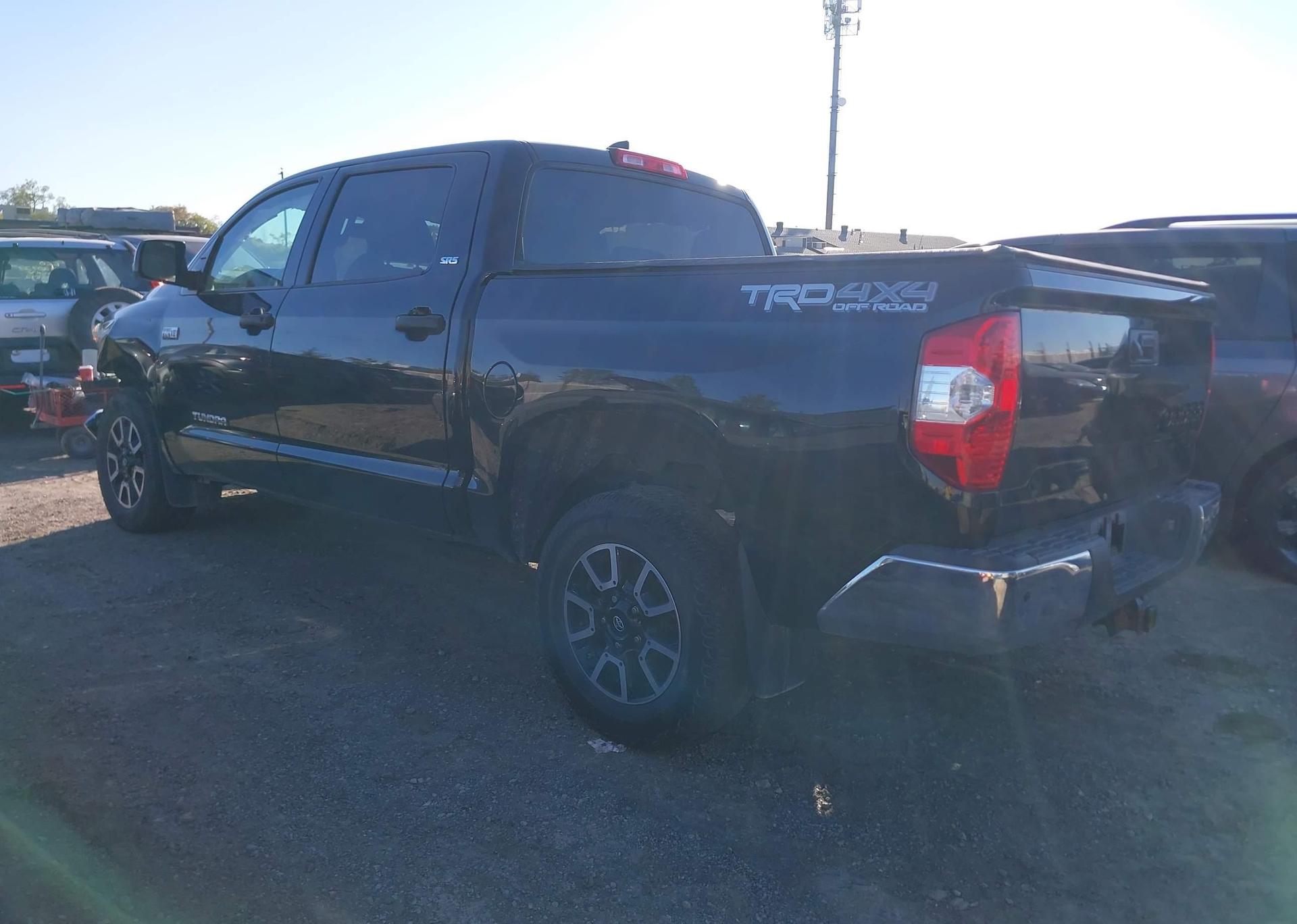2020 TOYOTA TUNDRA