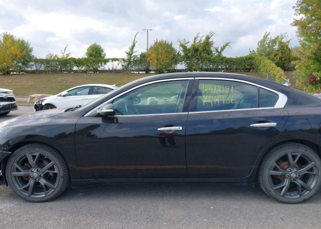 2014 NISSAN MAXIMA SV