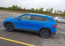 2024 VOLKSWAGEN TAOS SE