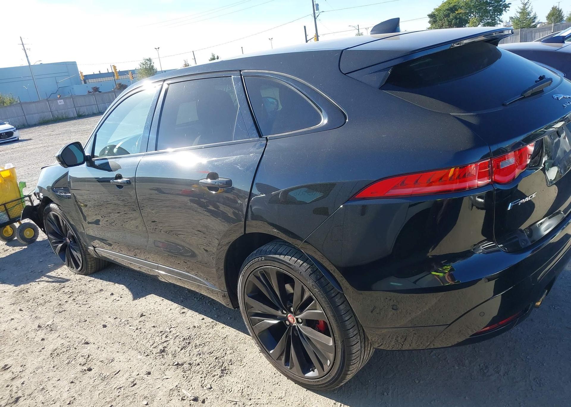 2018 JAGUAR F-PACE S