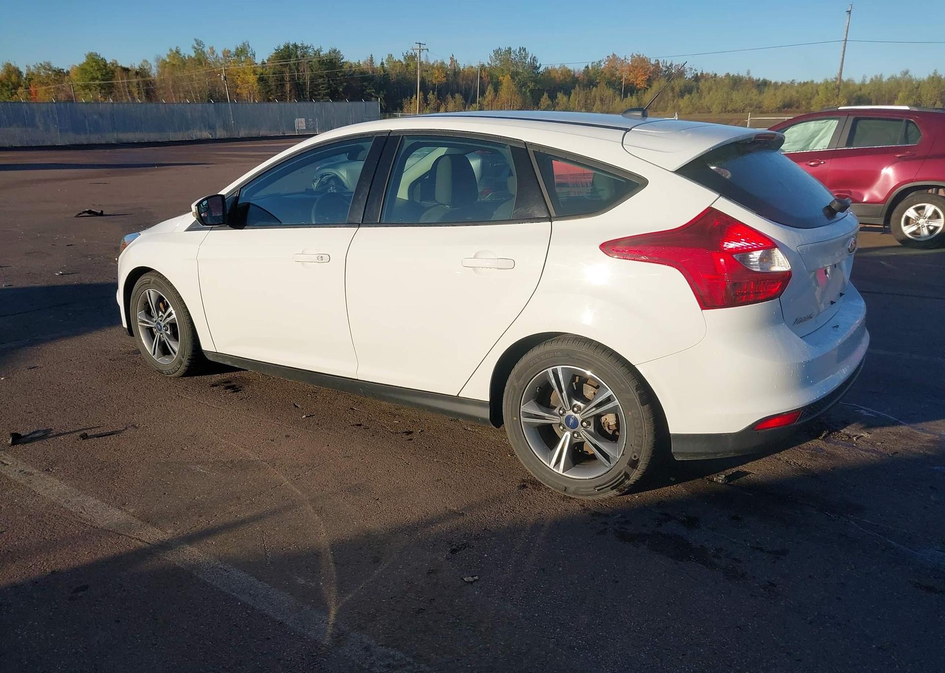 2014 FORD FOCUS SE