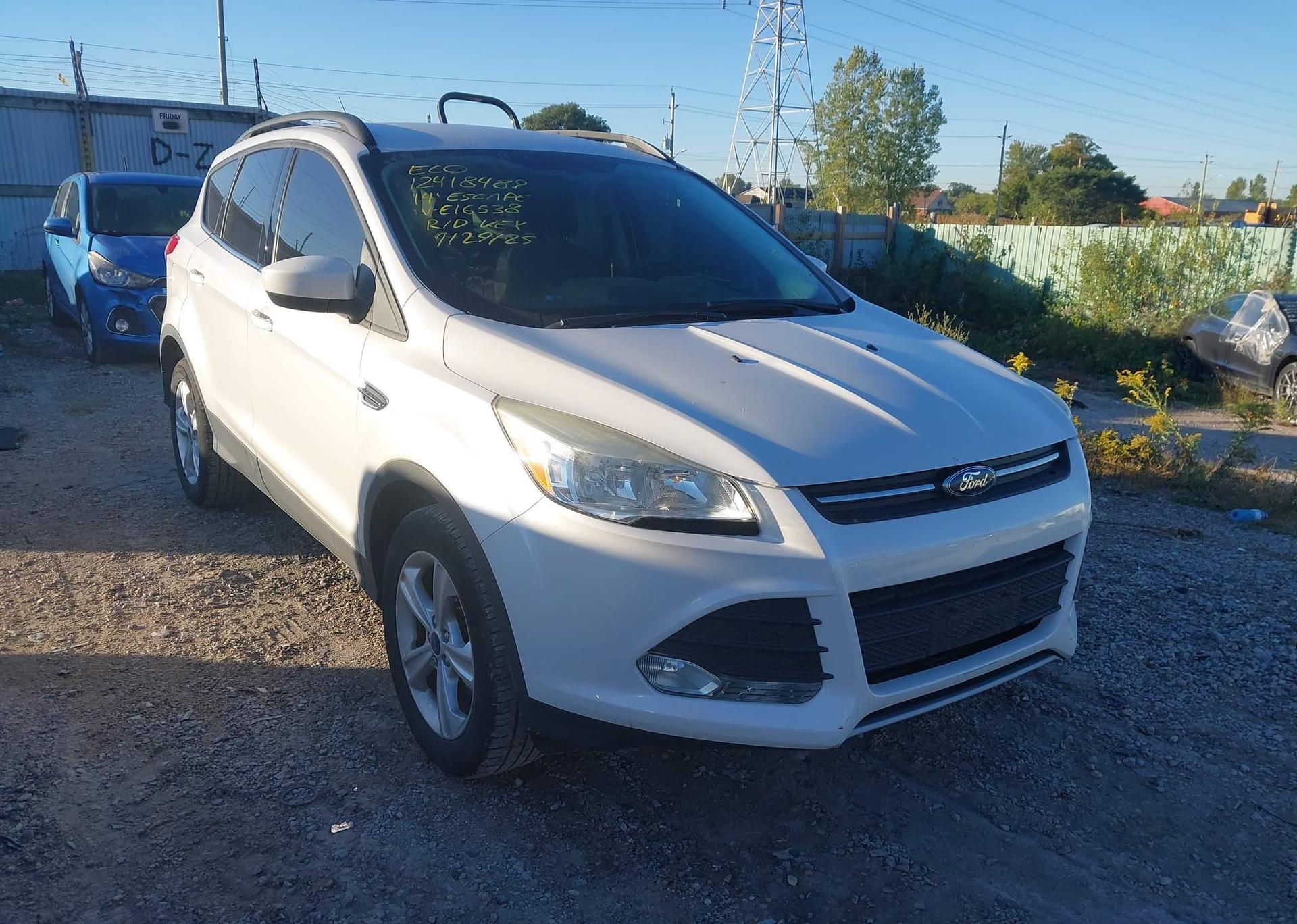 2014 FORD ESCAPE SE