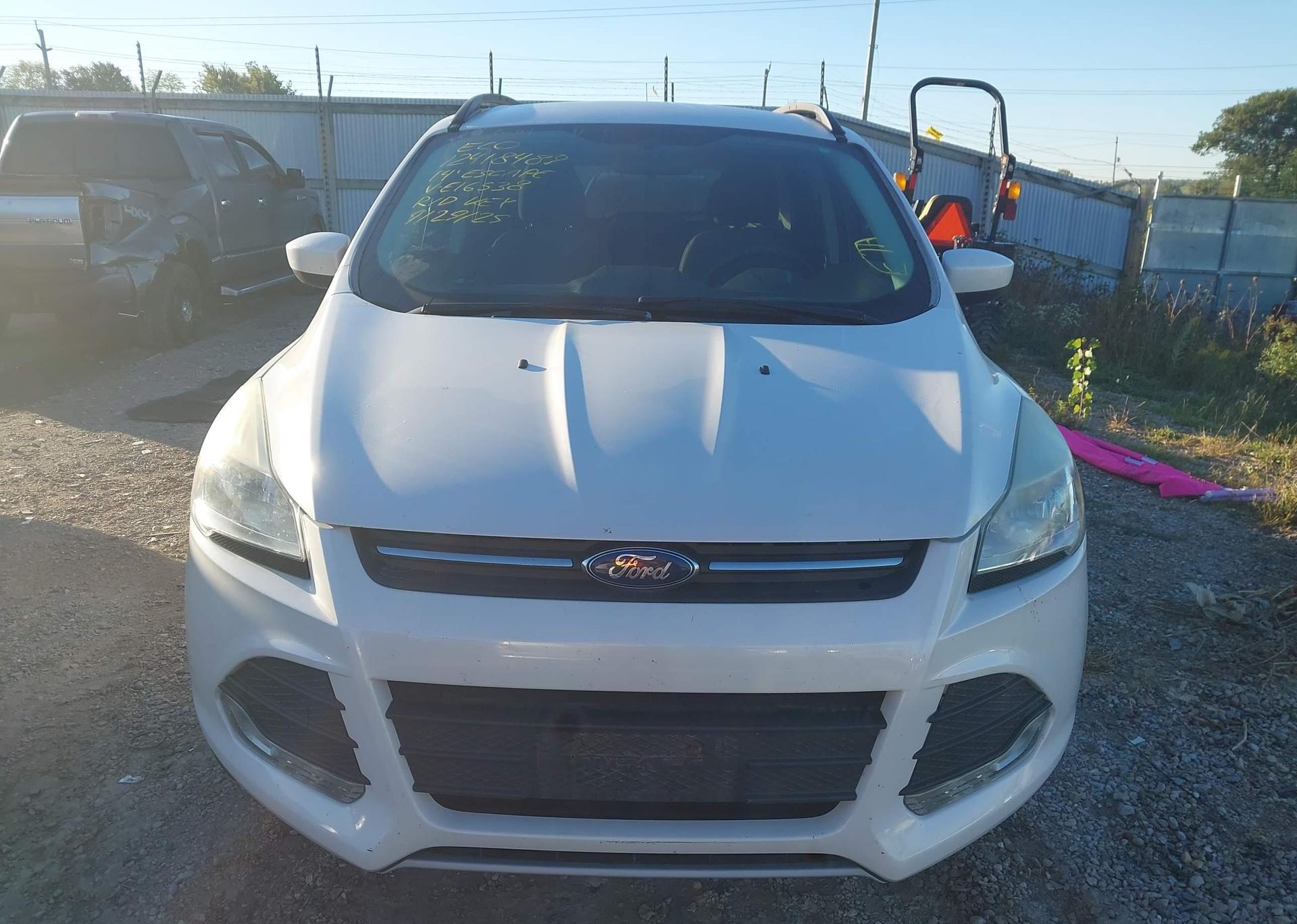 2014 FORD ESCAPE SE