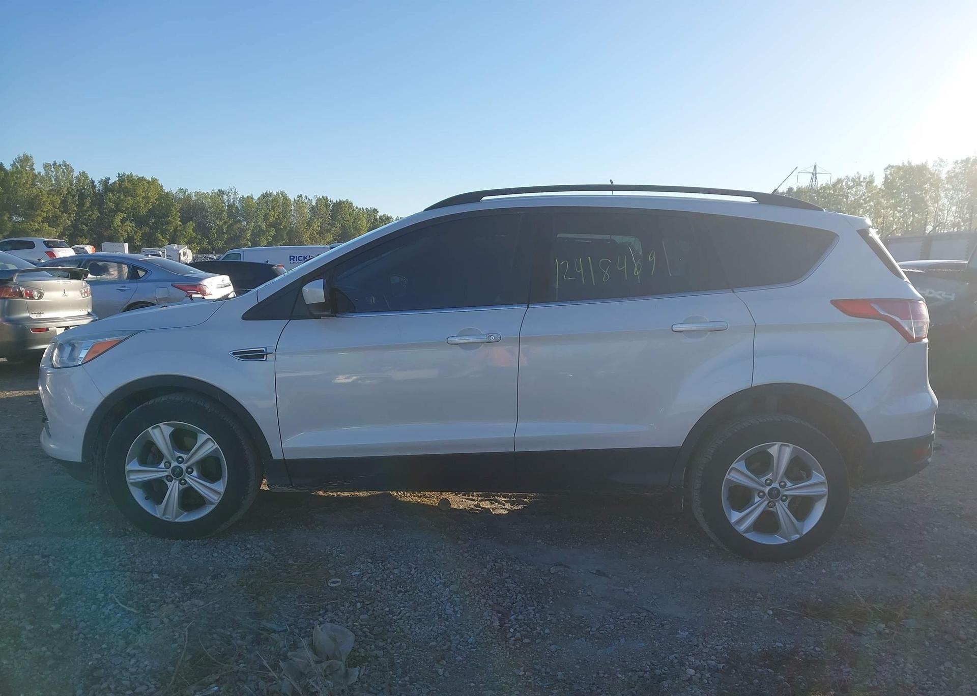 2014 FORD ESCAPE SE