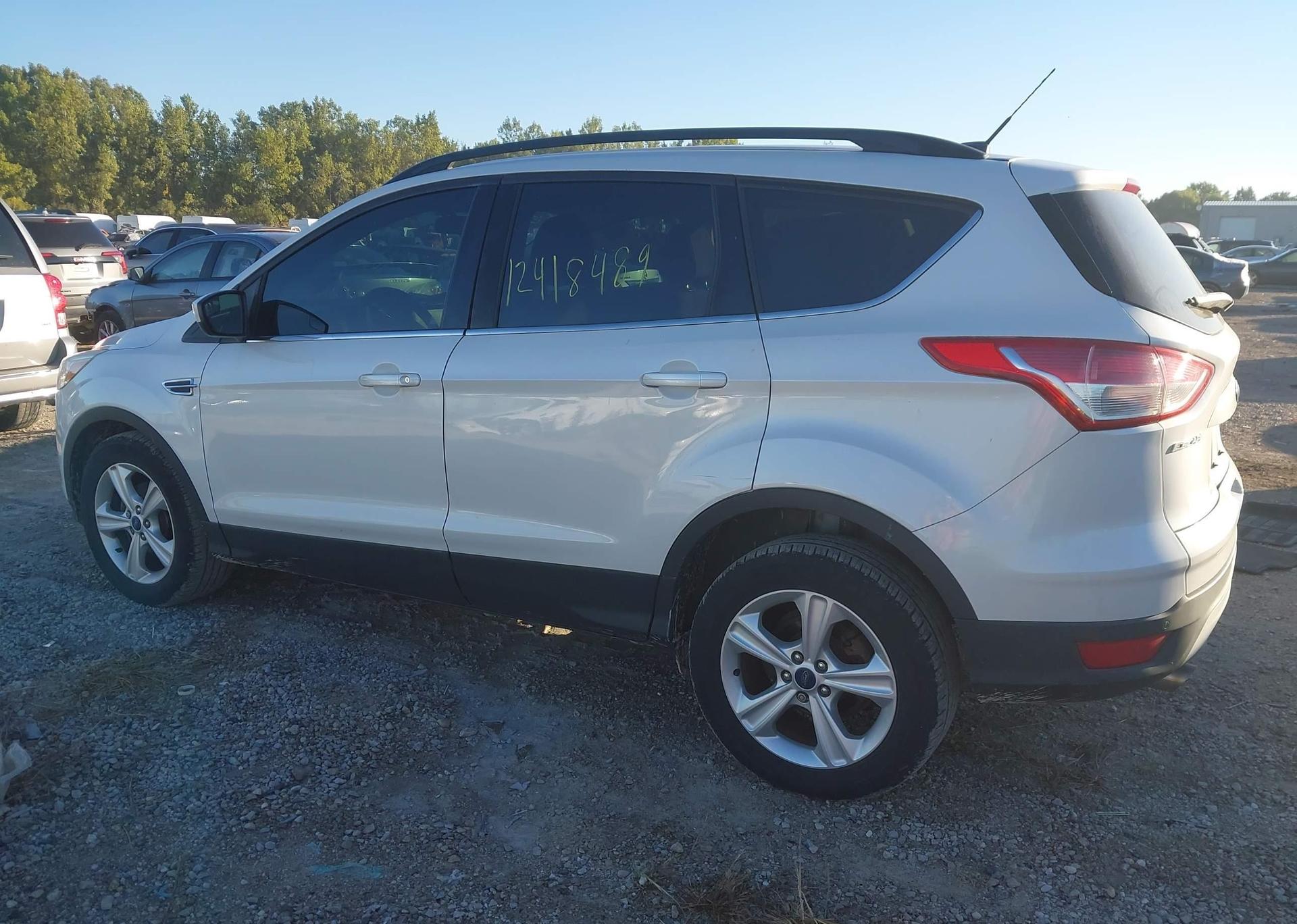 2014 FORD ESCAPE SE