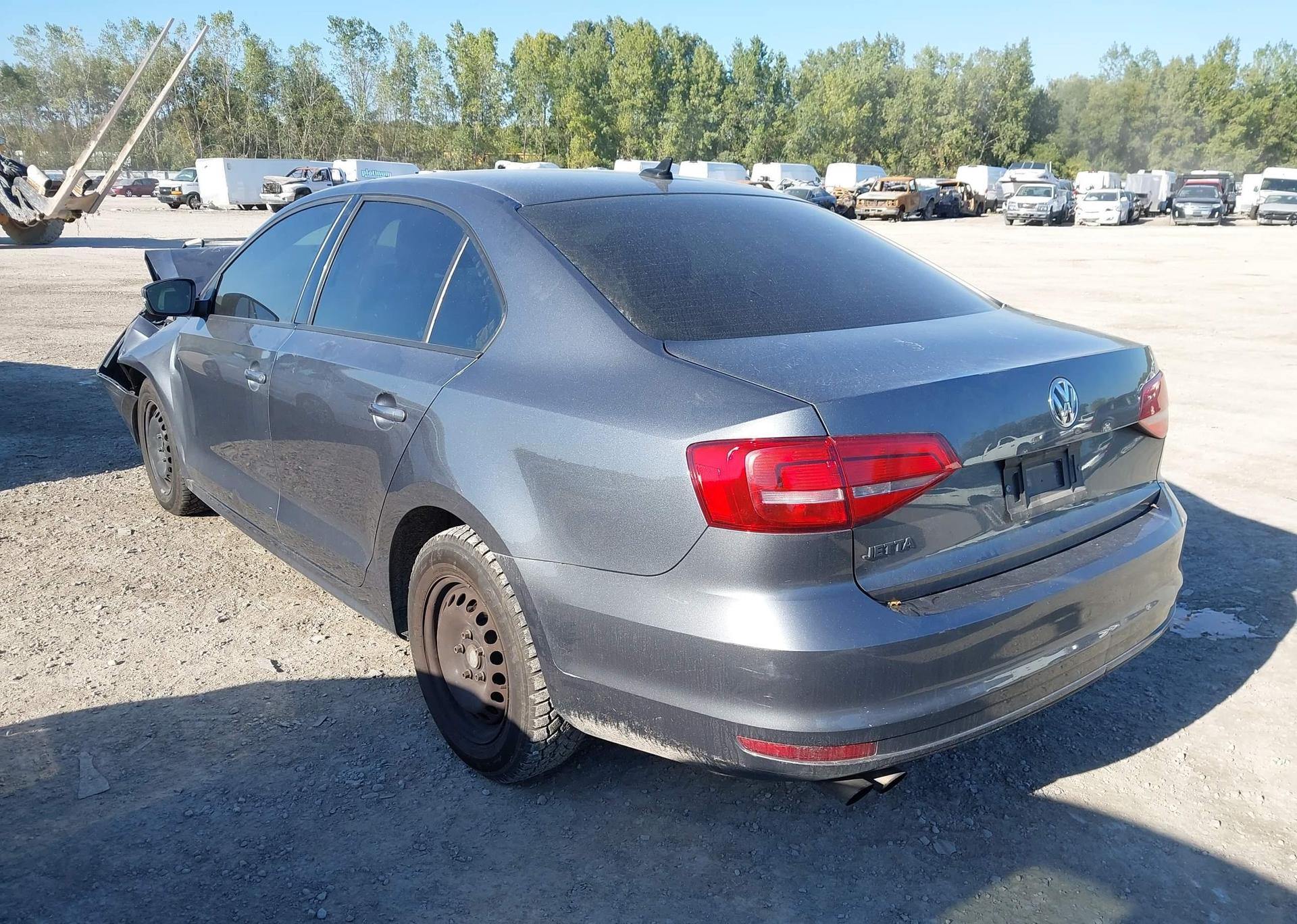 2015 VOLKSWAGEN JETTA 2.0L TRENDLINE