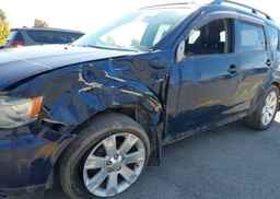 2011 MITSUBISHI OUTLANDER XLS