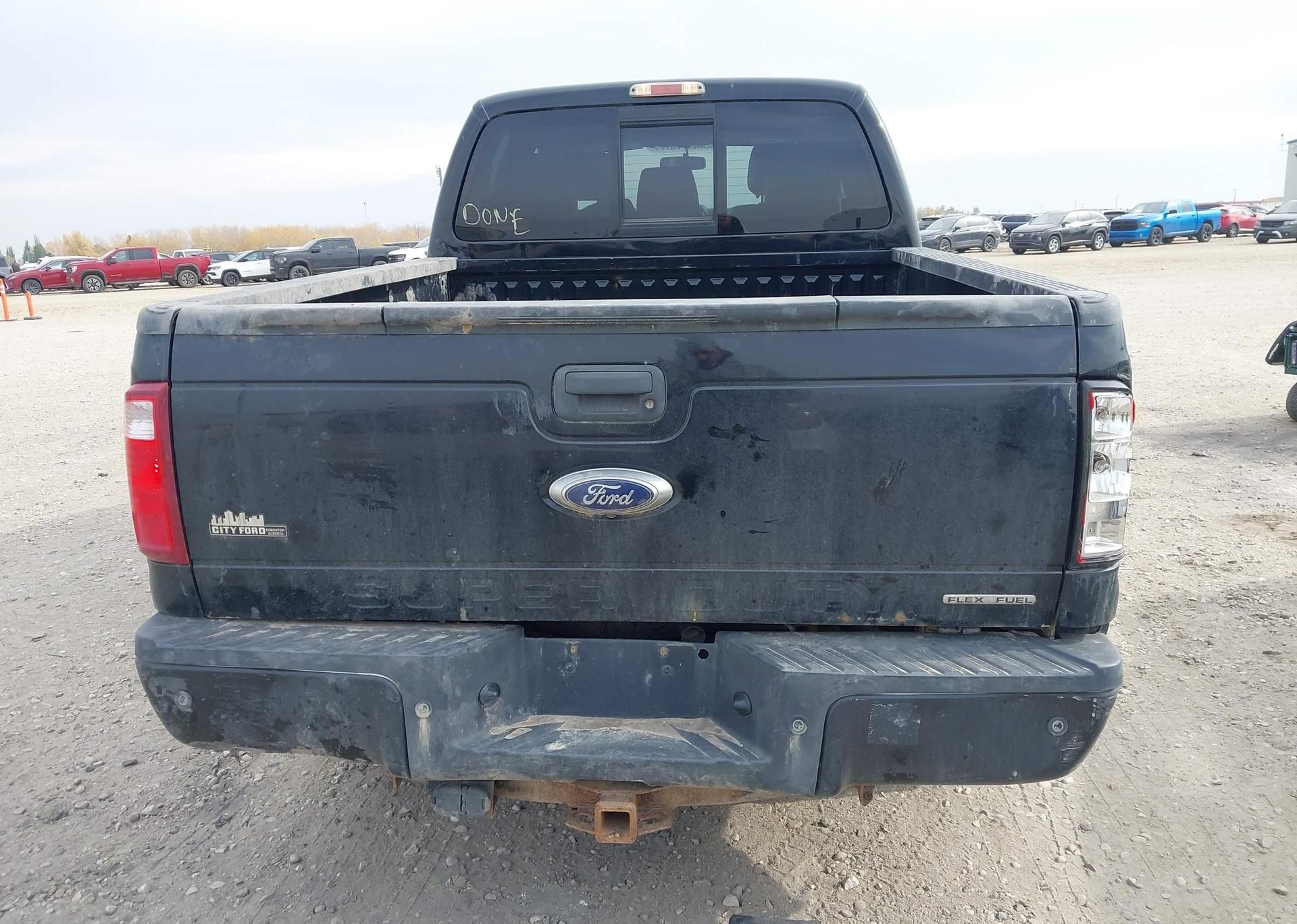 2016 FORD F-250 LARIAT