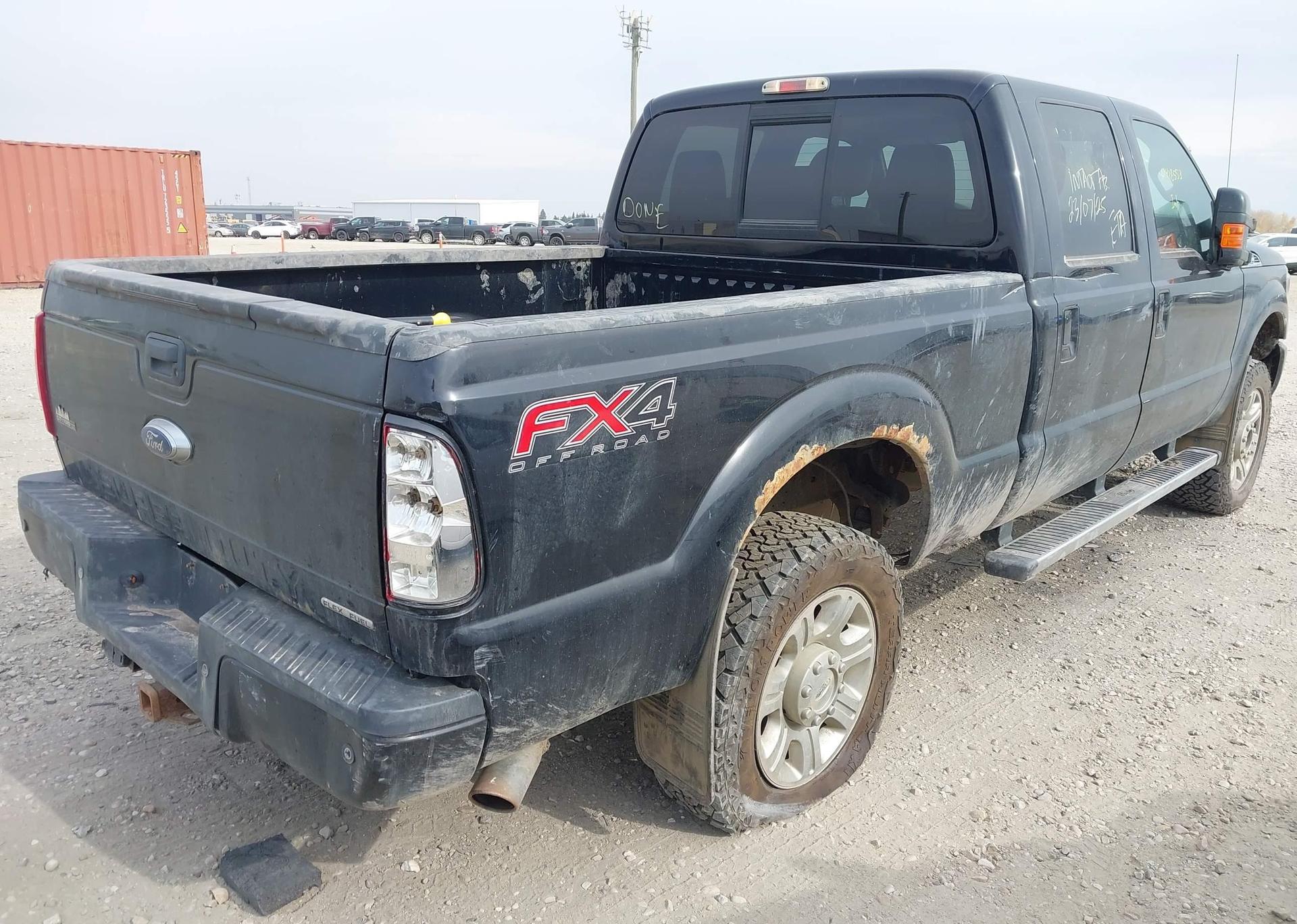 2016 FORD F-250 LARIAT