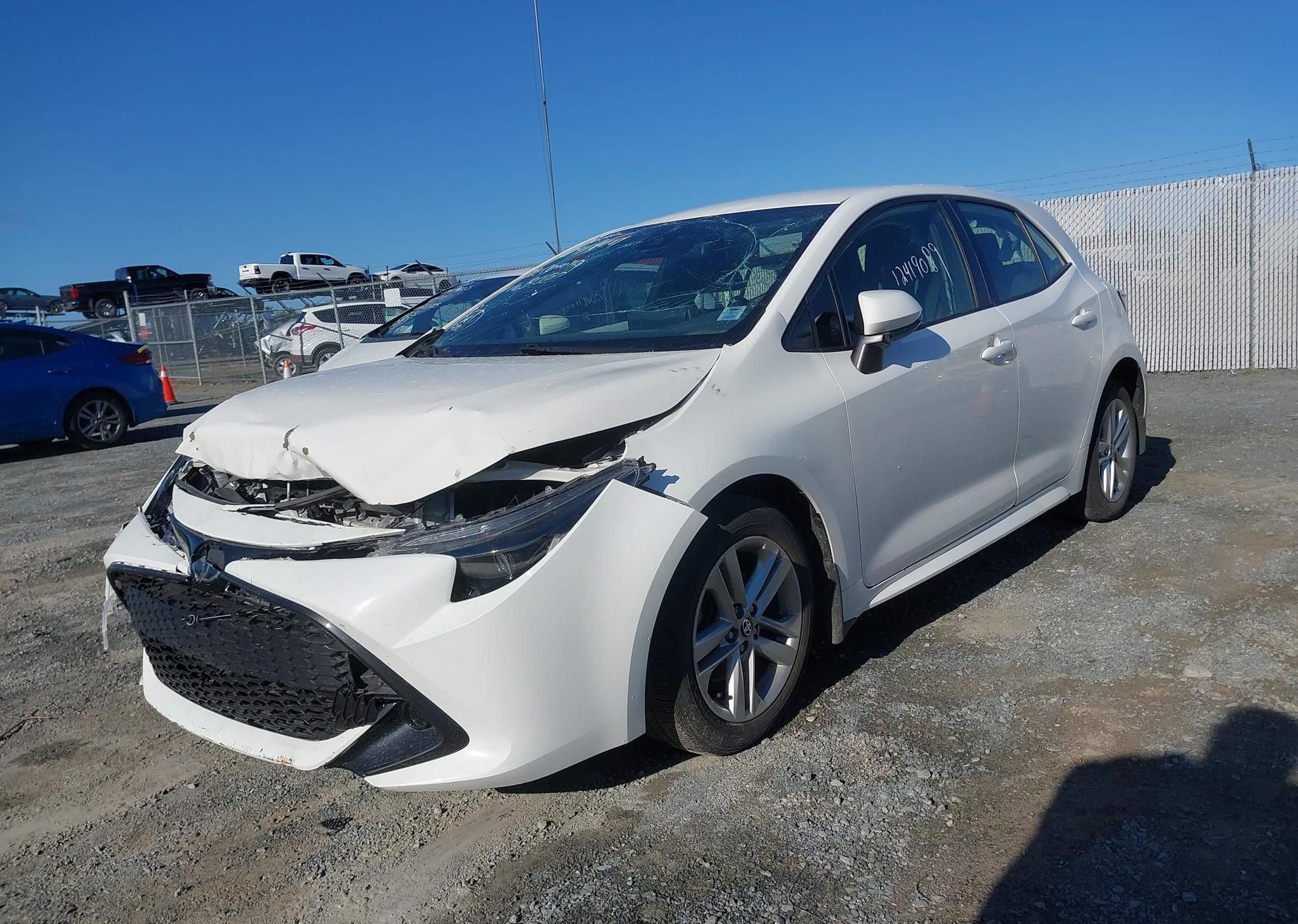 2022 TOYOTA COROLLA SE