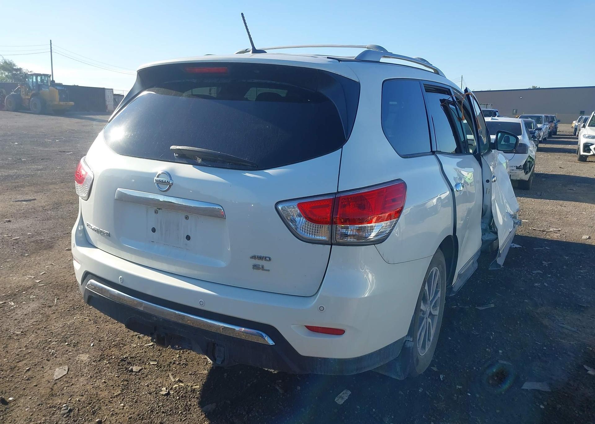 2014 NISSAN PATHFINDER S