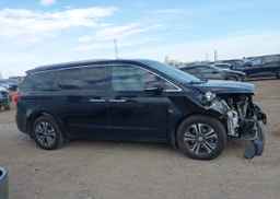 2019 KIA SEDONA SX
