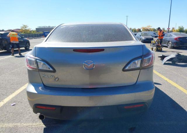 2010 MAZDA 3 GX