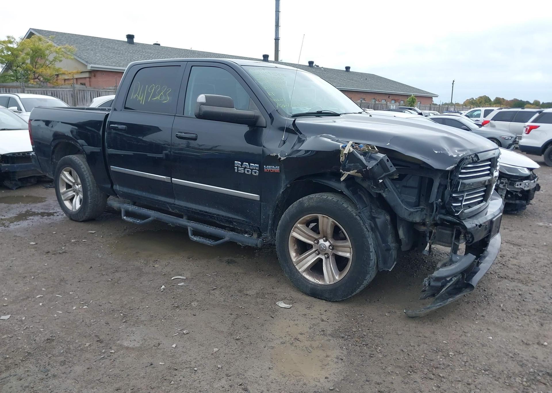 2016 RAM 1500 SPORT