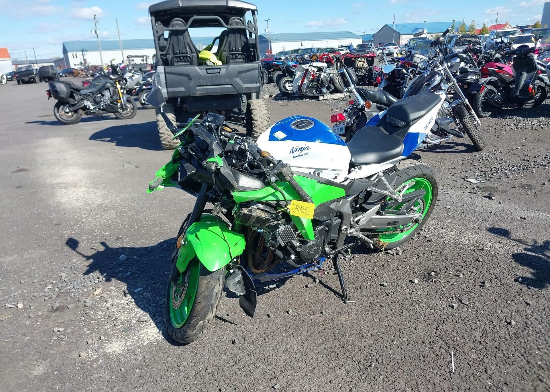 2024 KAWASAKI ZX400 S