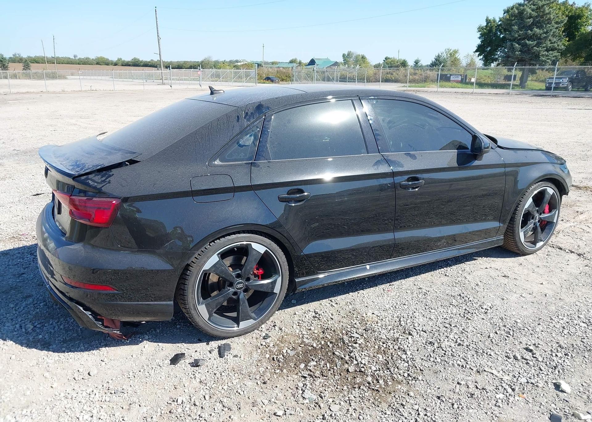 2018 AUDI RS3
