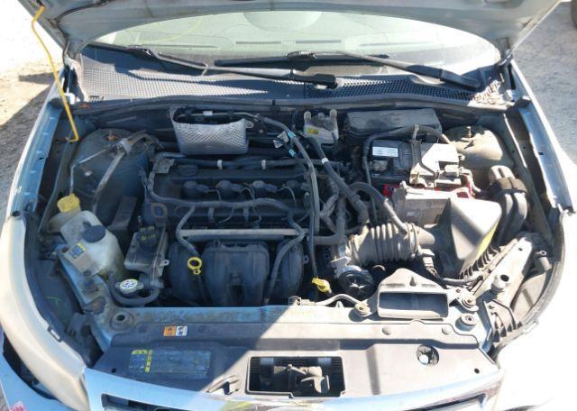 2009 FORD FOCUS SE