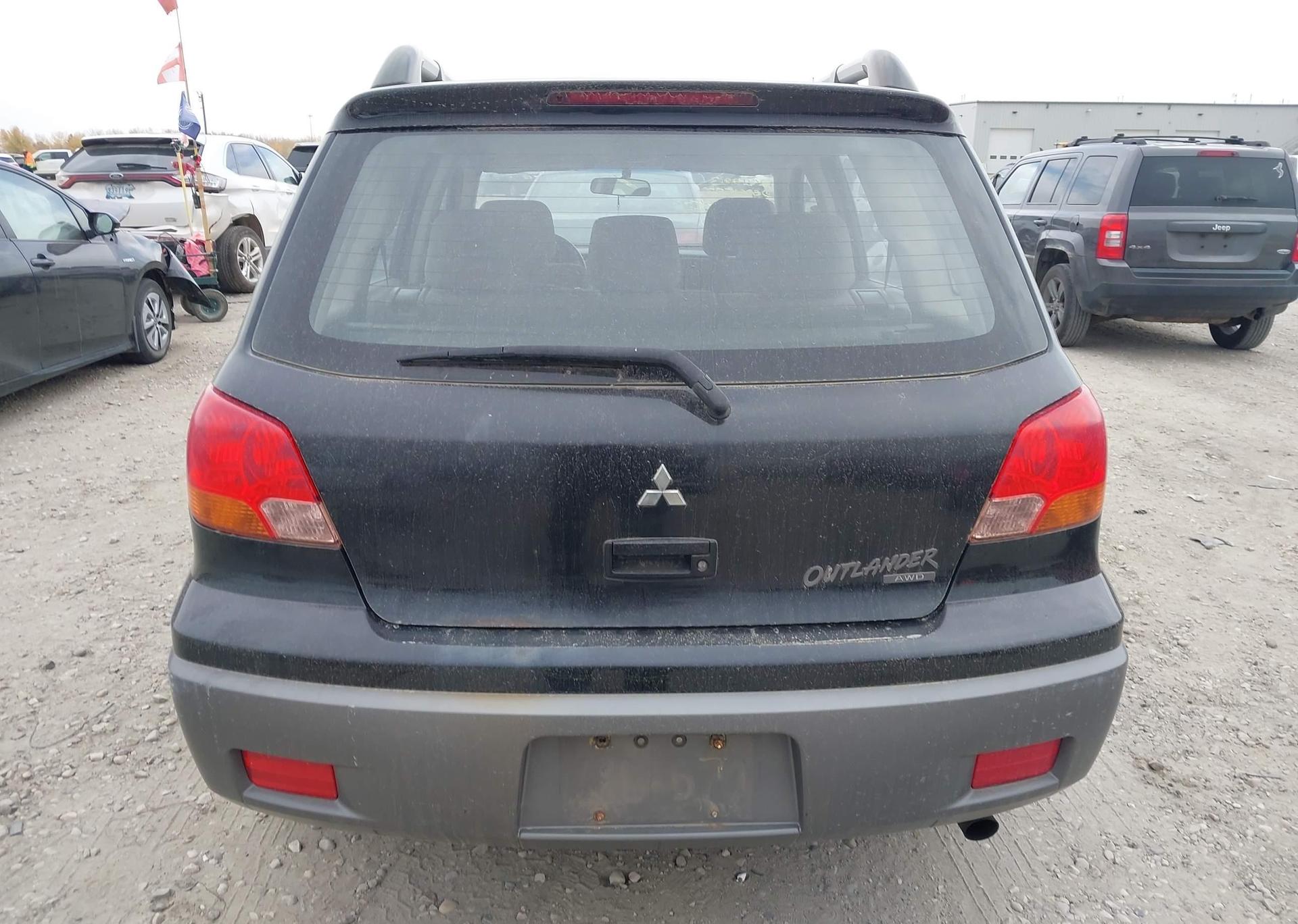 2003 MITSUBISHI OUTLANDER LS