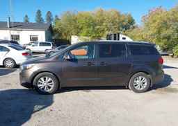 2017 KIA SEDONA LX