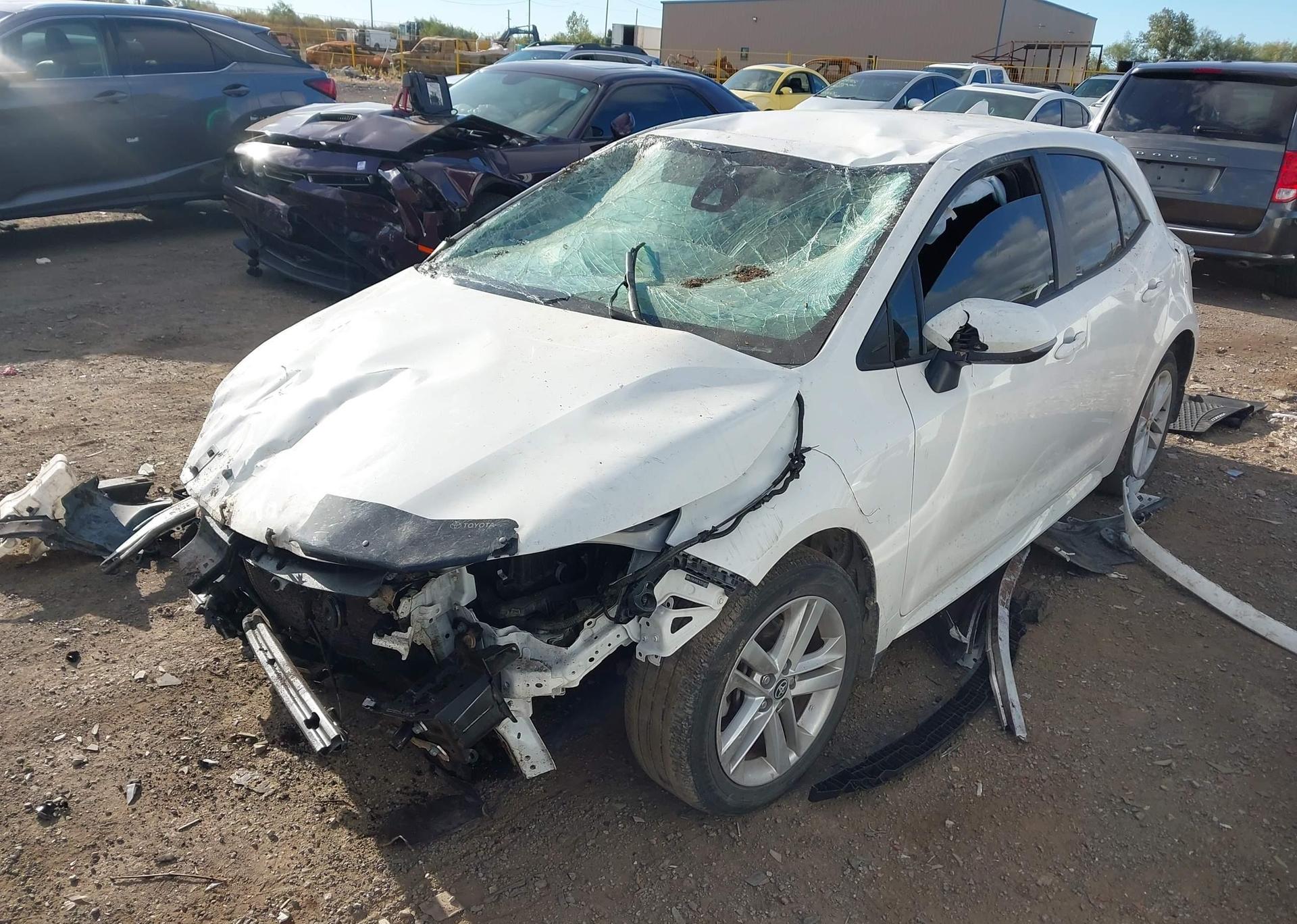 2019 TOYOTA COROLLA