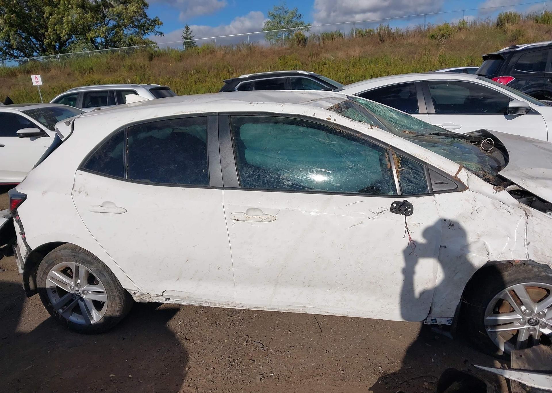 2019 TOYOTA COROLLA