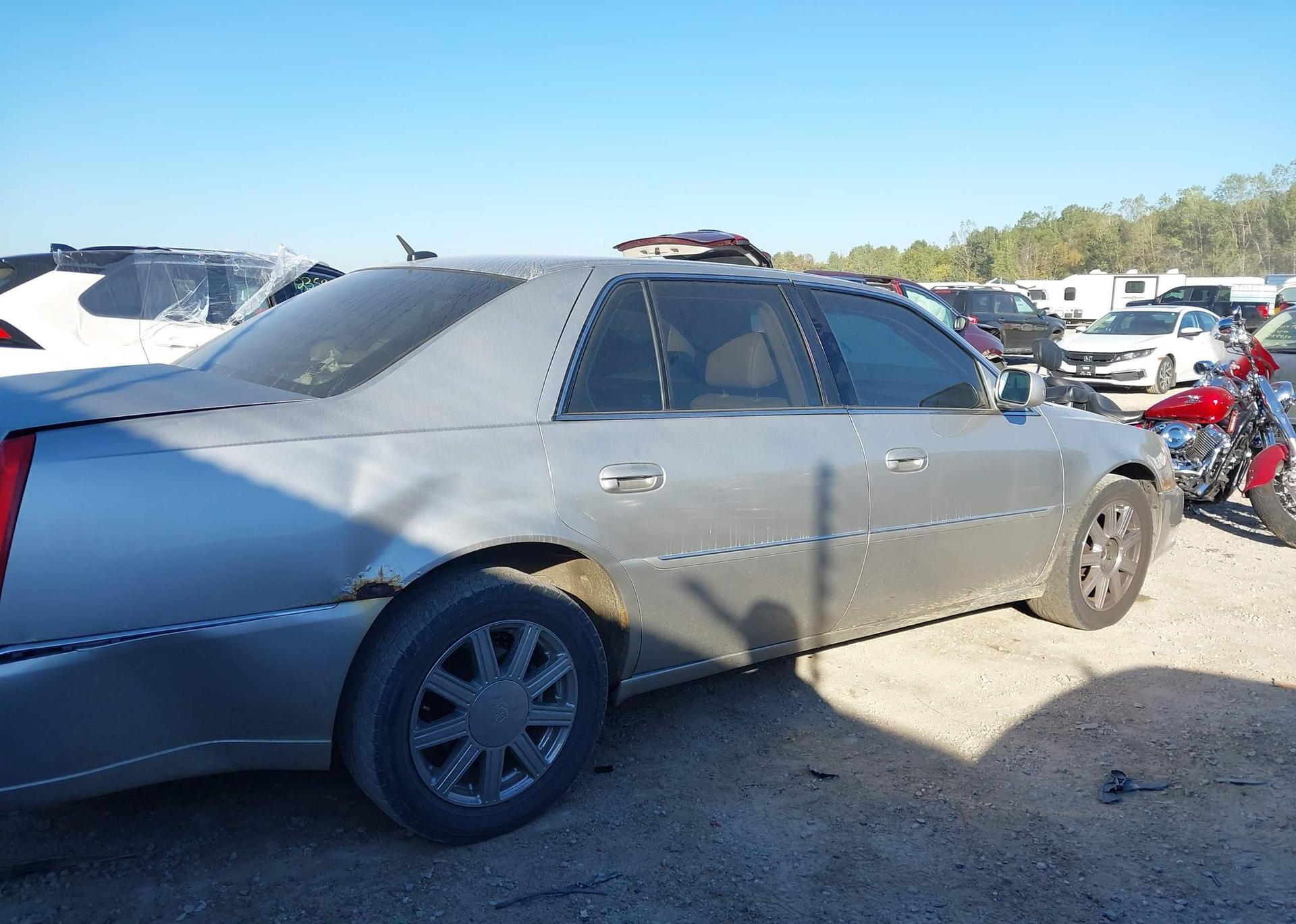 2006 CADILLAC DTS