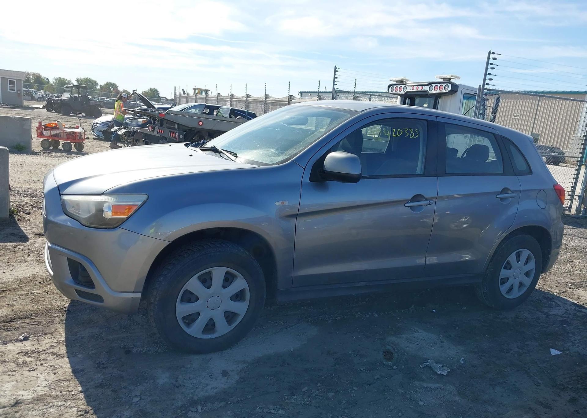 2012 MITSUBISHI RVR ES