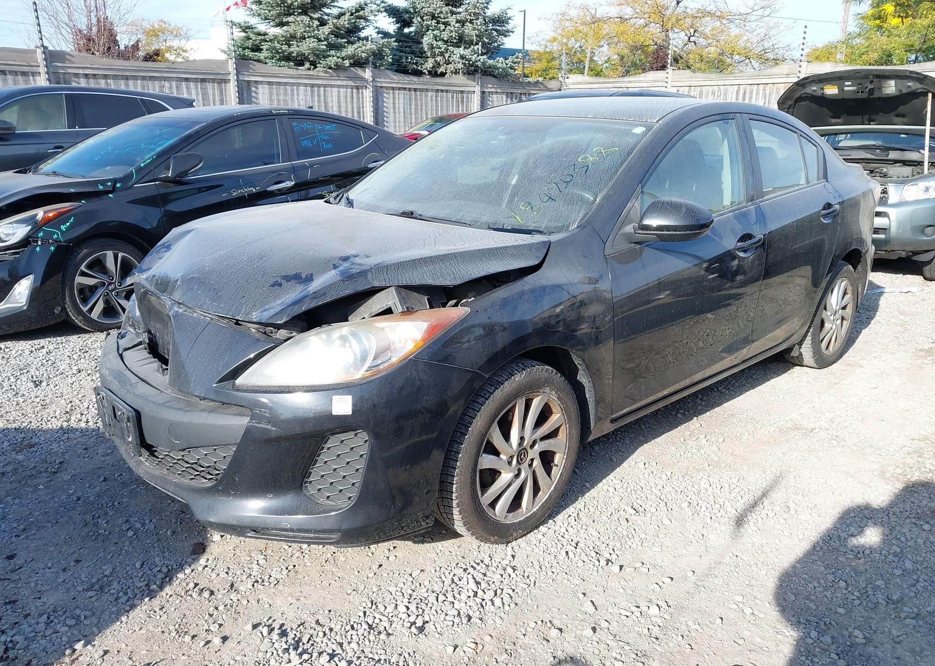 2013 MAZDA 3 I