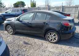 2013 MAZDA 3 I