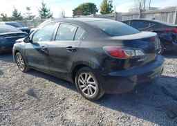 2013 MAZDA 3 I