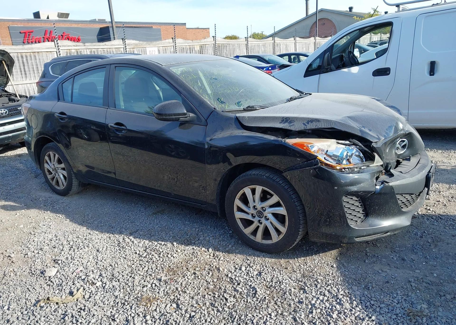 2013 MAZDA 3 I