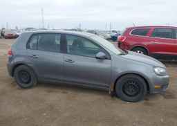 2010 VOLKSWAGEN GOLF