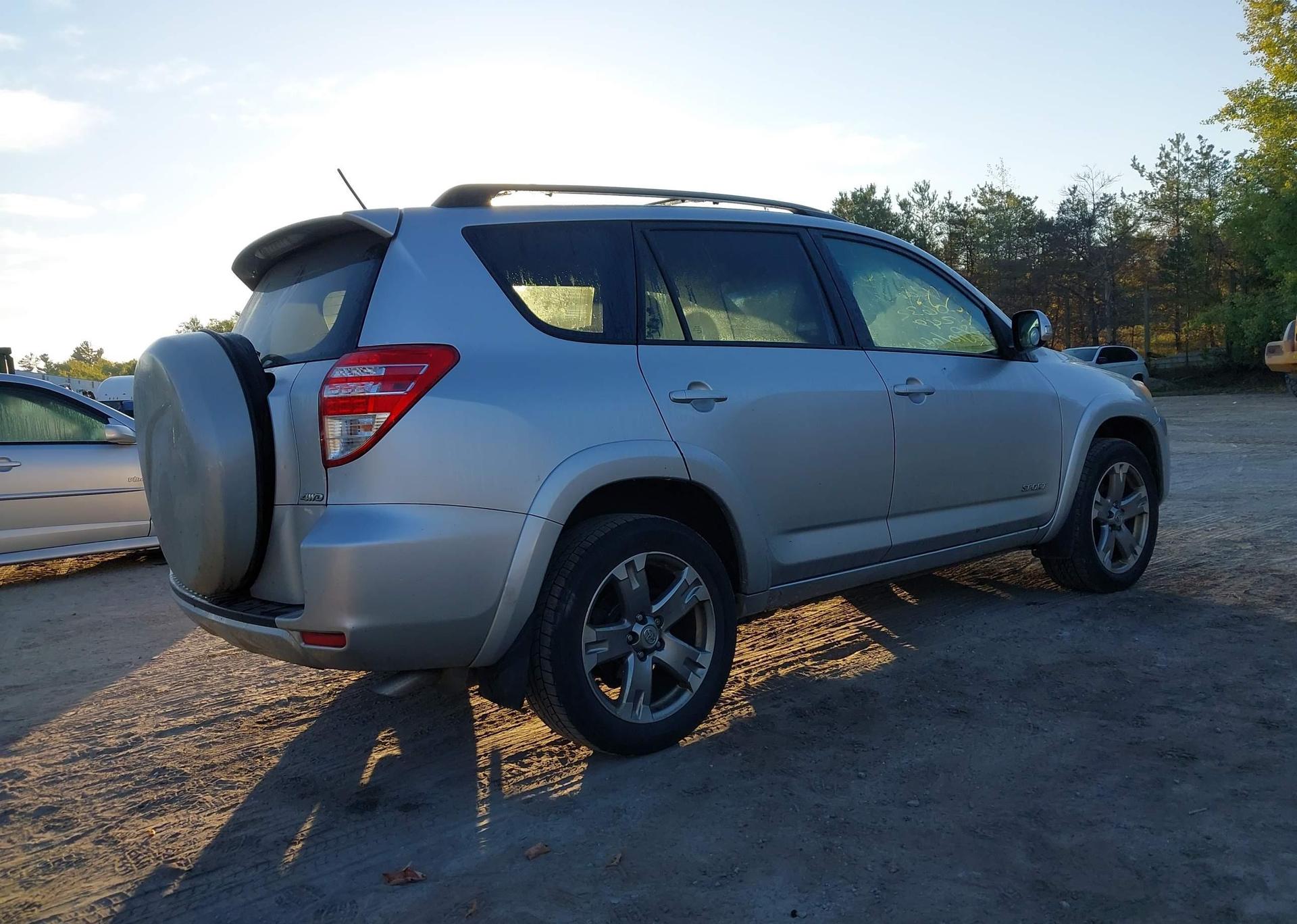 2010 TOYOTA RAV4 SPORT V6