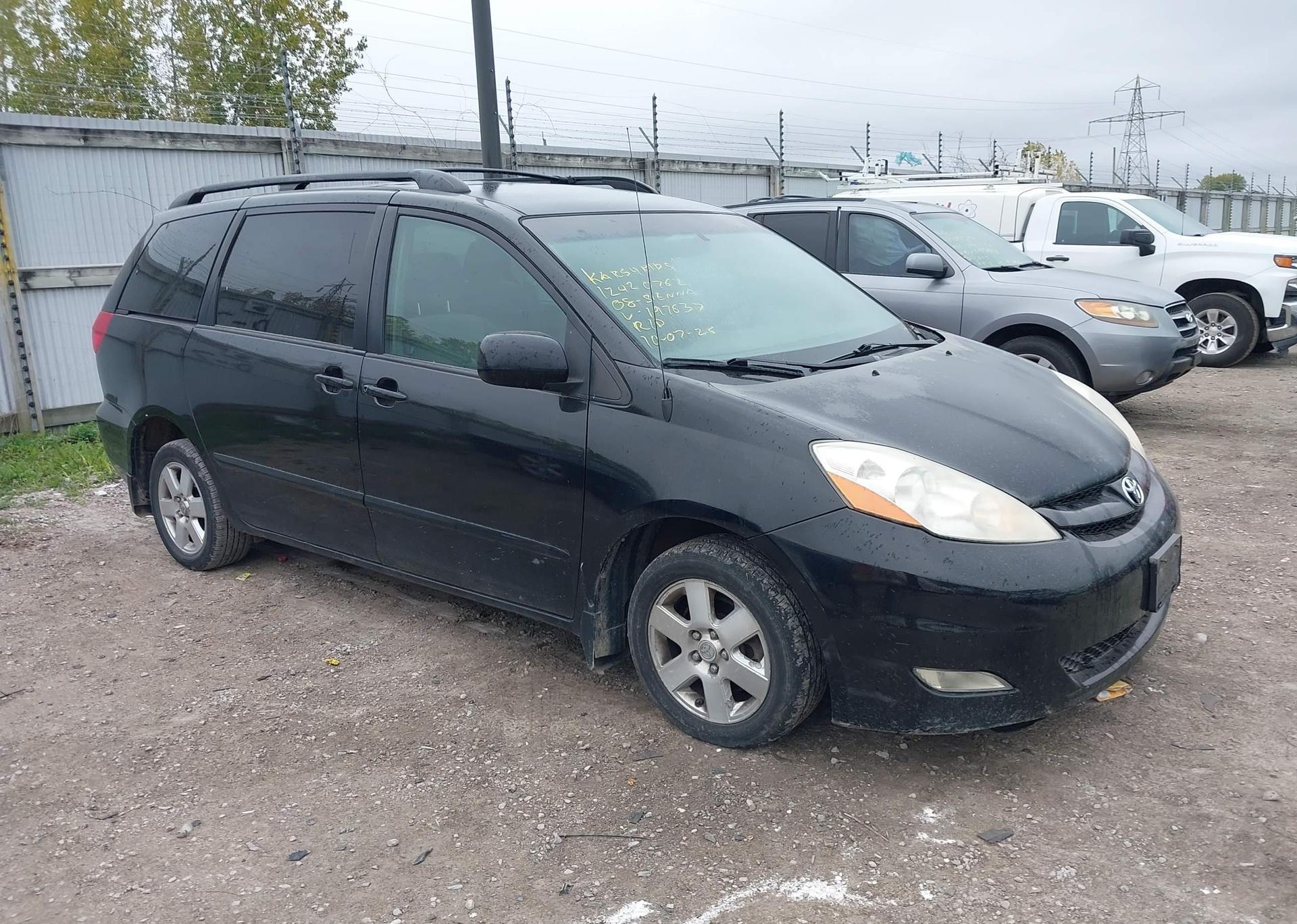 2008 TOYOTA SIENNA CE