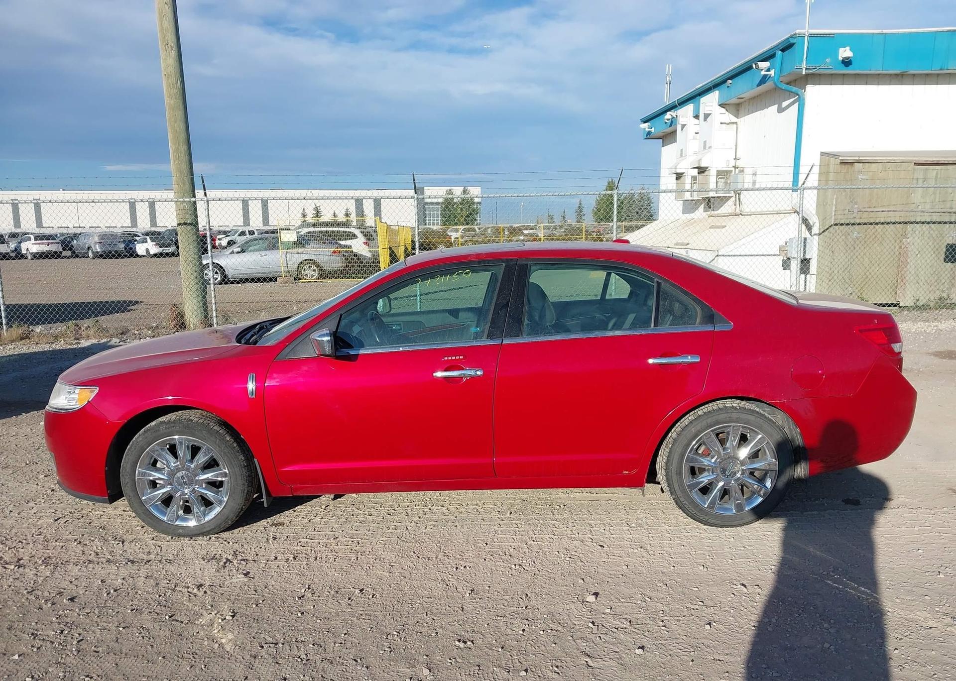 2010 LINCOLN MKZ