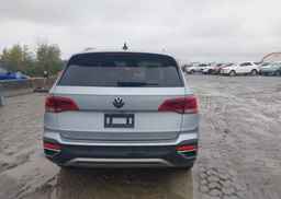 2024 VOLKSWAGEN TAOS COMFORTLINE