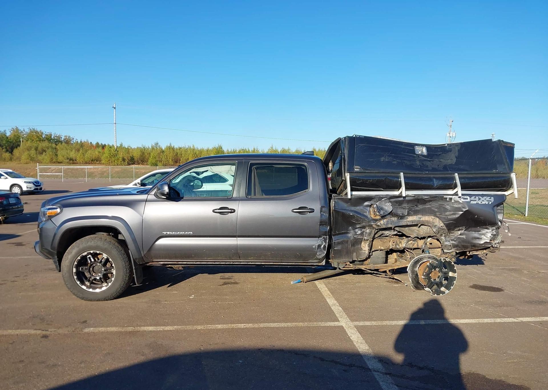 2023 TOYOTA TACOMA