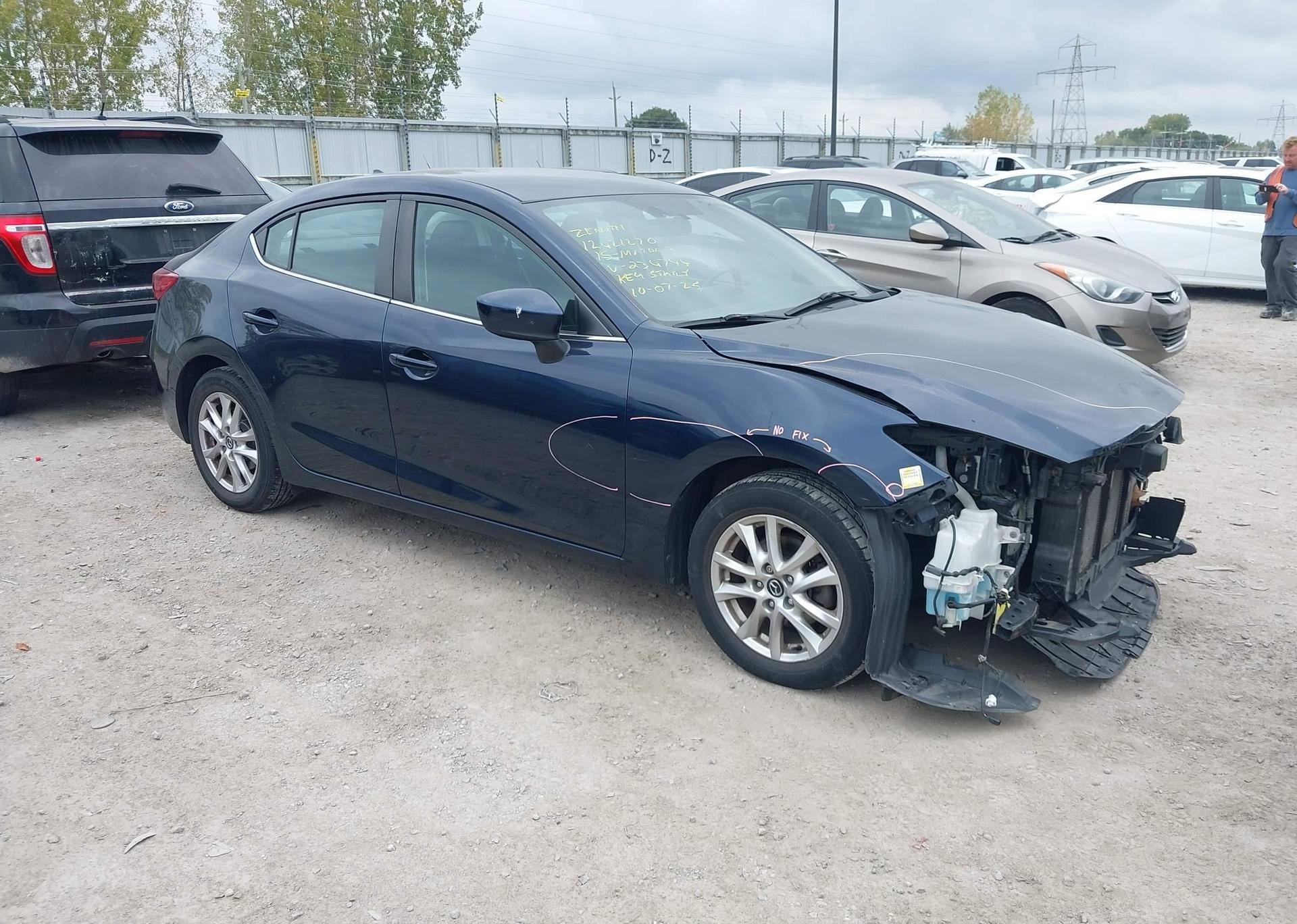 2015 MAZDA MAZDA3 GS