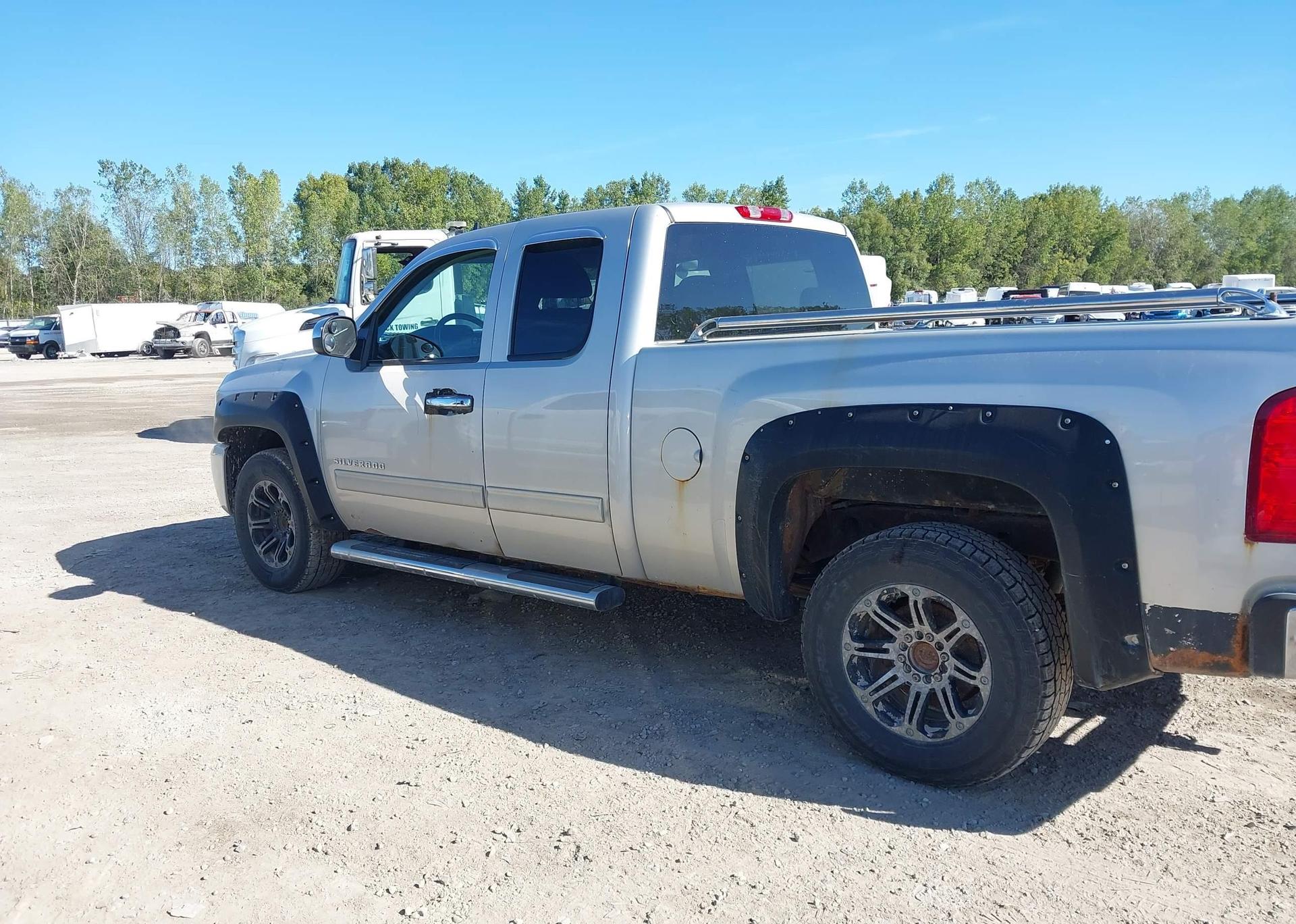 2011 CHEVROLET SILVERADO 1500
