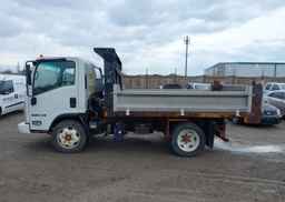2017 ISUZU NRR