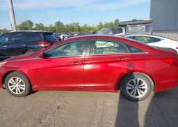 2011 HYUNDAI SONATA GL